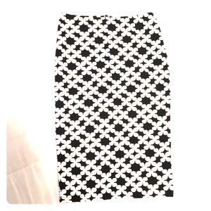 High waisted knee length skirt